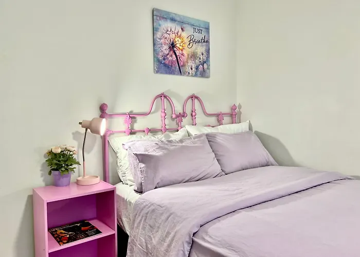 Private Room With Shared Bathroom On The 1St Floor 10 Minutes Walk To University Of Washington
